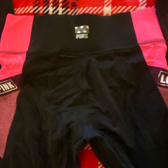 vs PINK yoga leggings - Picture 3 of 4